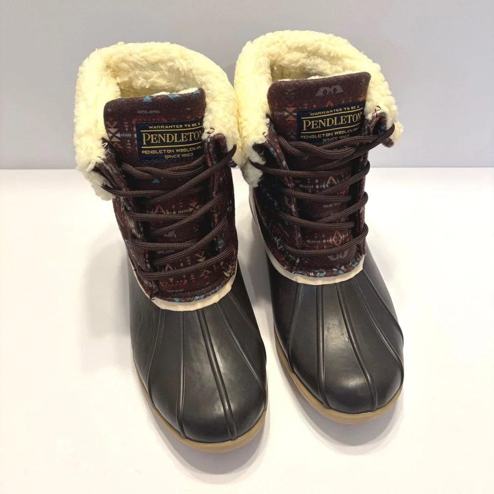 NEW Pendleton Diamond Peak Mid Duck Boots Brown Geometric Faux Fur Womens 6 (37)